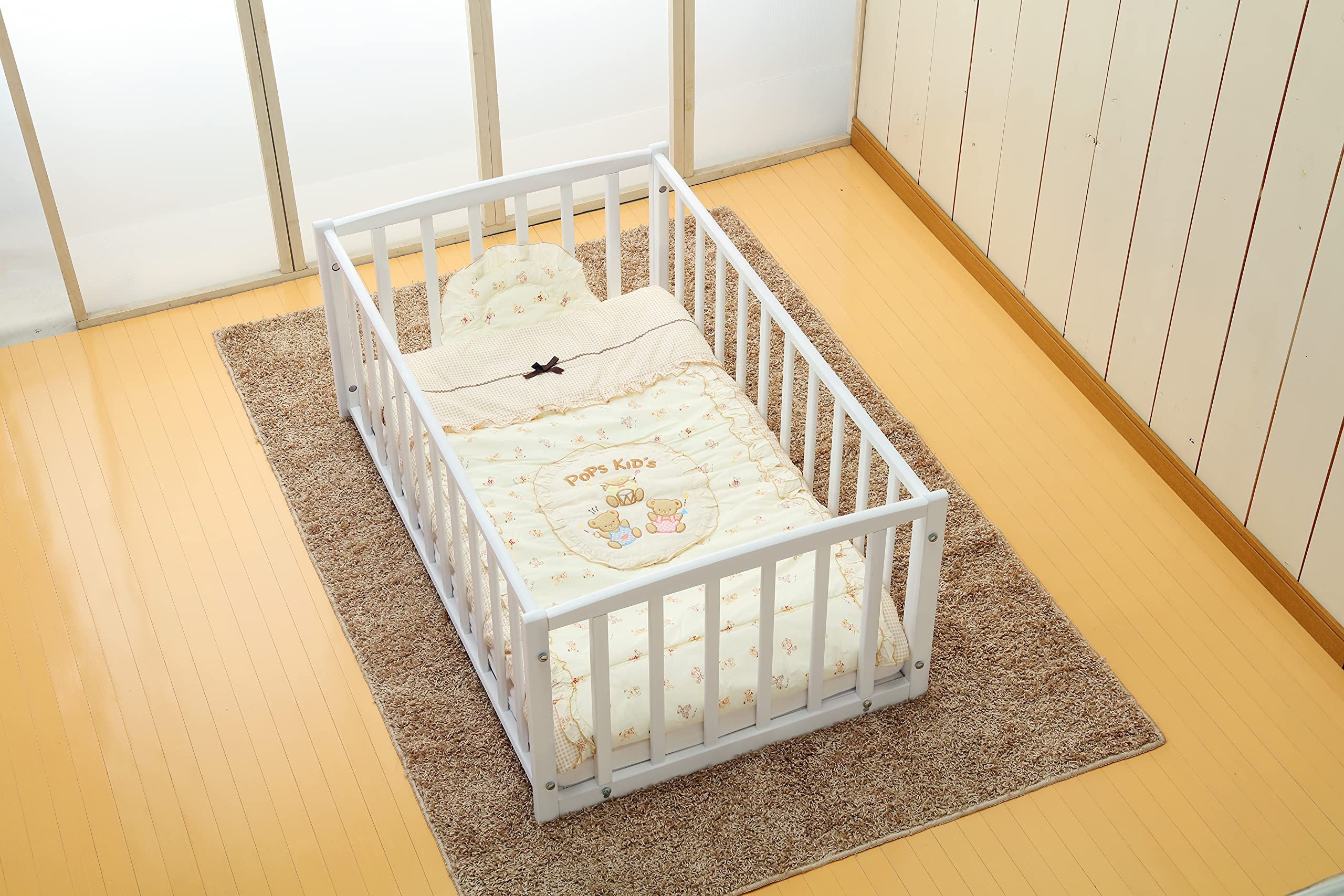 Amazon.co.jp: ヤマサキ おふとんサークル(ひのきすのこ床板付き